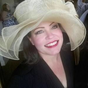 Meet your Posher, Bobbie